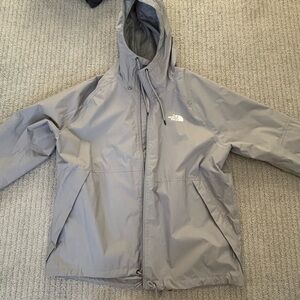 The North Face Men's Light Gray Raincoat